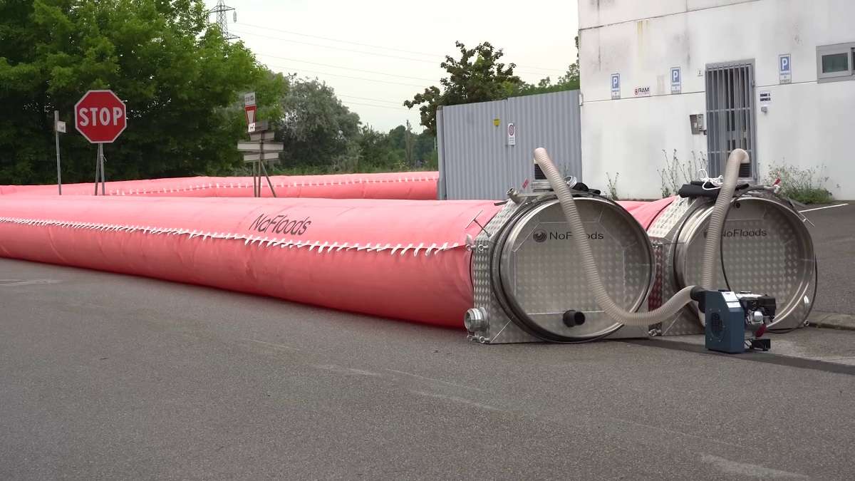 Flood Defence Barrier Safeguards Italian Data Center From Flooding