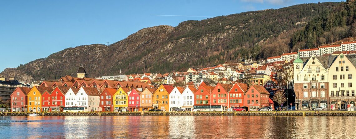 NoFloods Water Filled Flood Barriers Safeguard Bryggen UNESCO Site from Flooding