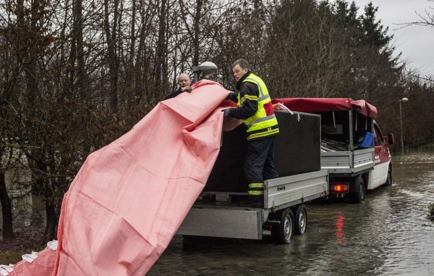Deployment of NoFloods, The Ultimate Road Flood Protection Barrier